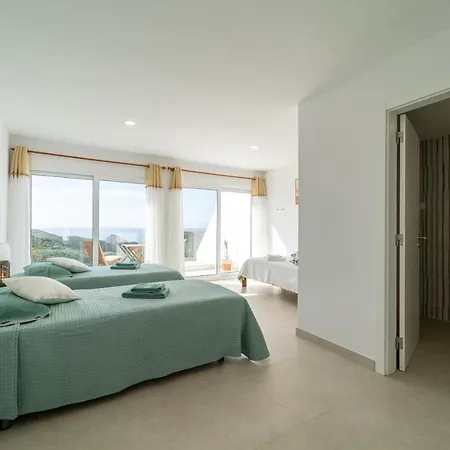 Vale Terra Mar Villa *